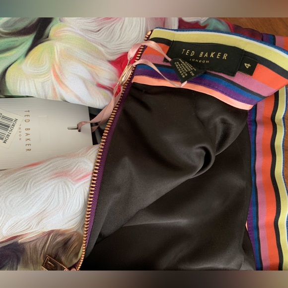 NWT Ted Baker skirt with rich garden motif — never worn. - Picture 2 of 4